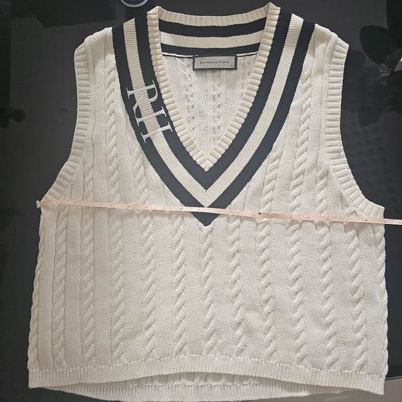 Recreational Habits Steffi Cricket sweater vest SZ XL Worn Once fits M/L Nwot - Picture 8 of 9